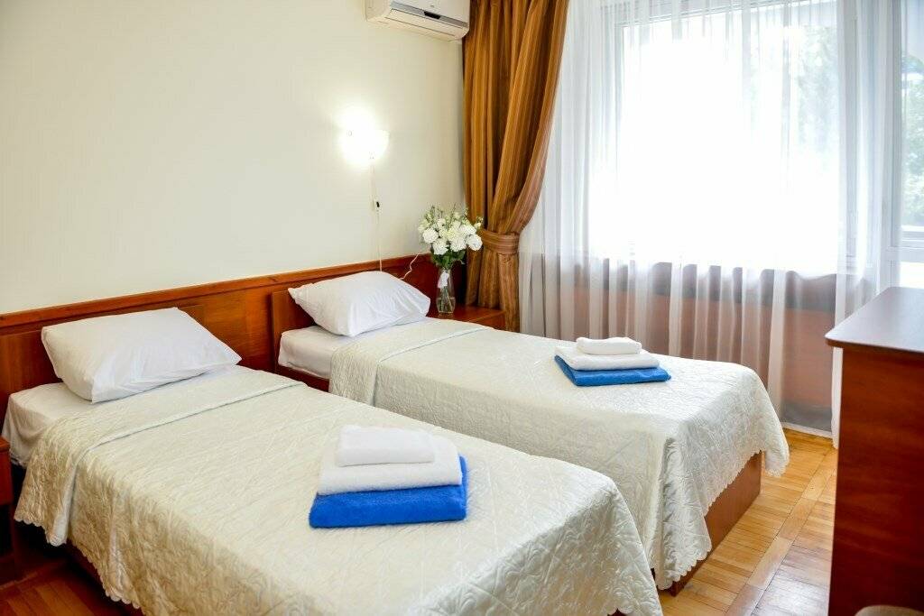 Стандарт с двумя односпальными кроватями